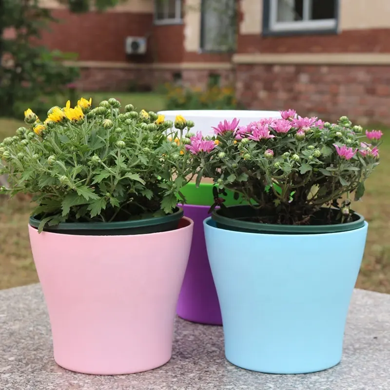 Pots en plastique de différentes tailles d'usine pour intérieur et extérieur en plastique de bonne qualité beaucoup de différentes couleurs