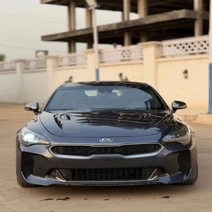 KIA Stinger de 4 cilindros Turbo altamente comercializable - Product Image 1
