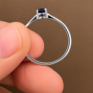 Anillo de compromiso y boda de plata de ley 925 con labradorita chapada en rodio, engaste de garra, estilo moderno para aniversario, uso diario y fiestas - Product Image 2