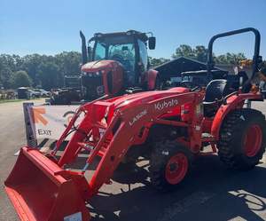 Tracteurs agricoles multifonctionnels Kubota M70 Mini tracteur diesel à 4 cylindres à 4 roues motrices 4x4. - Product Image 3