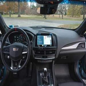 Auto CT5-V Blackwin 2024, Transmisión Manual de 6 Velocidades, Motor V8 Supercargado de 668 hp - Product Image 5