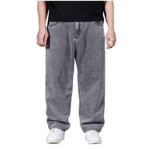 กางเกงยีนส์เดนิมทรงสลิมฟิตผู้ชาย สไตล์สตรีทแวร์ ฤดูหนาว-ฤดูร้อน ปี 2025 ผ้ายืด ระบายอากาศ แห้งเร็ว 100%  ตกแต่งด้วยงานปักลายแบบเรโทร - Product Image 4