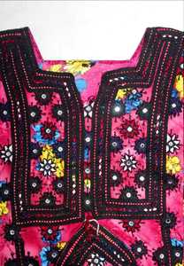 Antique Afghani Banjara Robe Vintage Bohème Unique Brodé À La Main Robe Écologique avec Paillettes Perles Boutons - Product Image 3