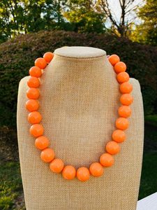 สร้อยคออะคริลิคสำหรับผู้ชายสร้อยคอเชื่อมเรซินแนวสตรีทบอยขายดีสร้อยคออะคริลิกสำหรับผู้ชายแนวสตรีทบอย - Product Image 2