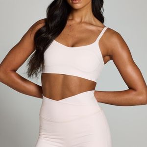 Sujetador deportivo de yoga de alta sujeción personalizado para mujer con almohadillas extraíbles, logo frontal, top corto transpirable para entrenamiento, venta al por mayor. - Product Image 4