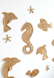 Ensemble de décorations murales en bambou faites à la main sur le thème des animaux marins, décoration intérieure naturelle de style nautique - Product Image 2