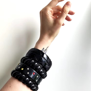 Conjunto de 4 piezas de estilo Vintage Retro de alta calidad, pulseras de diamantes de imitación multicolores blancas hechas a mano, brazalete de moda, artesanías de joyería - Product Image 1