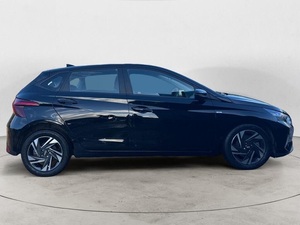 HYUNDAI I20 2022 USADO, Volante a la Izquierda/Derecha - Product Image 2