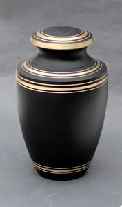 Urne funéraire classique en aluminium onyx pour cendres, adulte, commémoration funéraire, artisanale, aluminium noir or - Product Image 4