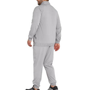 Conjunto Deportivo para Hombre, Ropa para Correr y Trotar, Poliéster Premium de Secado Rápido y Absorción de Humedad, Personalización OEM/ODM Disponible - Product Image 2