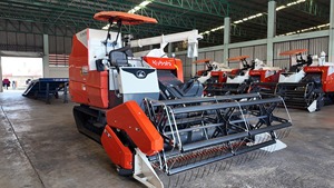 Cosechadora Kubota DC120X Original, Precio Competitivo, Máquina Cosechadora de Arroz para el Mercado de Exportación - Product Image 2