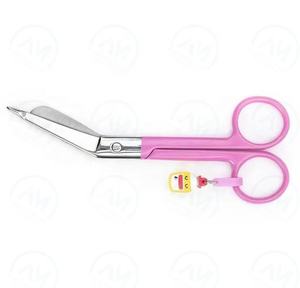 Venta al por mayor de tijeras de vendaje de acero inoxidable curvo Cizalla médica Lister Truama vendaje de enfermería y tijera de hospital - Product Image 5