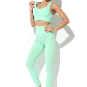 Conjunto de Yoga para Mujer, Diseño Moderno y Más Vendido, Ropa Deportiva, Cómodo y Ligero - Product Image 3