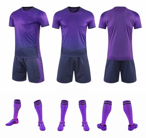 Conjunto Deportivo Azul para Hombre, Camiseta de Fútbol con Impresión por Sublimación Personalizada - Product Image 3