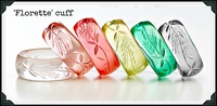 Bracelet en résine à motif floral et géométrique marbré, scintillant