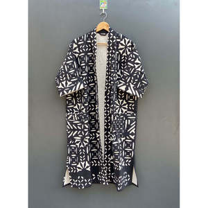Robe kimono indienne Kantha faite à la main, veste longue pour demoiselles d'honneur, pour l'été - pour les mariages - Product Image 1
