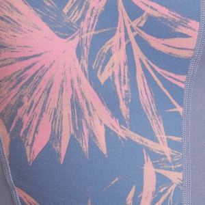 เสื้อรัดรูประบายอากาศสำหรับผู้หญิงเสื้อออกกำลังกายแขนสั้นพิมพ์โลโก้ได้ตามต้องการ - Product Image 6