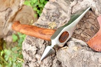 Tête de hache Tomahawk artisanale en acier inoxydable avec manche en bois de rose, idéale pour le camping en plein air, cadeau parfait pour les pères, les garçons d'honneur et les maris