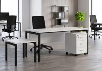 Bureau d'ordinateur autoportant extensible moderne et durable ARSU avec plateau en bois et structure métallique, en panneaux de particules mélaminés, assemblage DIY