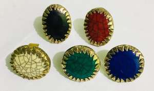 Elegante anillo de moda de metal de latón con diseño de dedo único para ocasiones de fiesta - Product Image 2