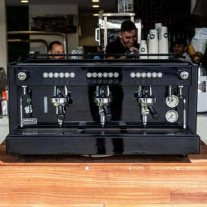 Système à expresso à trois groupes Rocket RE Doppia de qualité supérieure, idéal pour les restaurants, les hôtels et les cafés spécialisés - Product Image 6