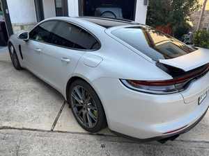 Pre owned สะอาด2022 porsch-E panamer-A - Product Image 2