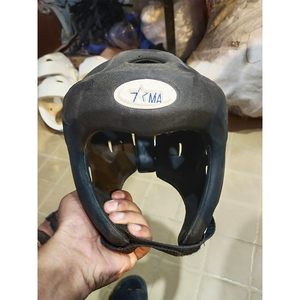 Nouvelle conception, logo personnalisé, protège-têtes de boxe, vente en gros de casques de kickboxing - Product Image 1