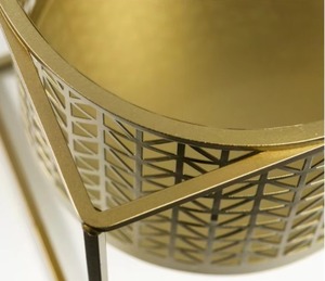 Pots de fleurs décoratifs en fer enduit de poudre d'or noir support créatif petit carré intérieur jardin planteur décoration de la maison Pack 3 - Product Image 3