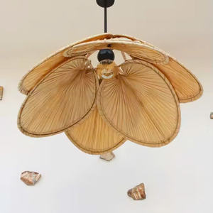 Ventilador de radios decorativos artesanales de bambú con luces Diseño único y elegante para decoración del hogar - Product Image 2