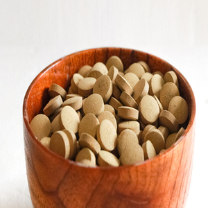 Triphala biologique Équilibre interne au meilleur prix Daily Daily Daily Detox pour restaurer l'harmonie et la santé Mélange équilibré pour un bien-être total - Product Image 4