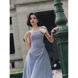 Robe Parisienne Bloom de Haute Qualité à Bon Prix Fabricant OEM ODM Vietnamien pour Soirée - Product Image 1