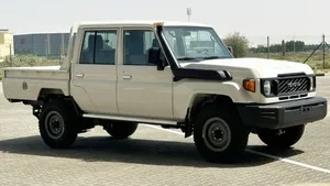 Oferta Especial: Camioneta LandCruiser LC79 4.2L Diésel V6 2024, Vehículo Todoterreno Robusto - Product Image 2