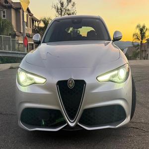 ALFA ROMEO GIULIA TI 2017 USADO, Volante a la Izquierda/Derecha - Product Image 1