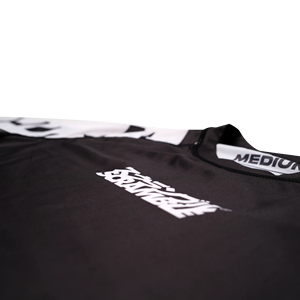 Ensemble de maillot de compression et short de rashguard MMA pour homme à manches longues, imprimé personnalisé, pour le surf, l'entraînement et la gym, en Spandex/Polyester 220g - Product Image 4