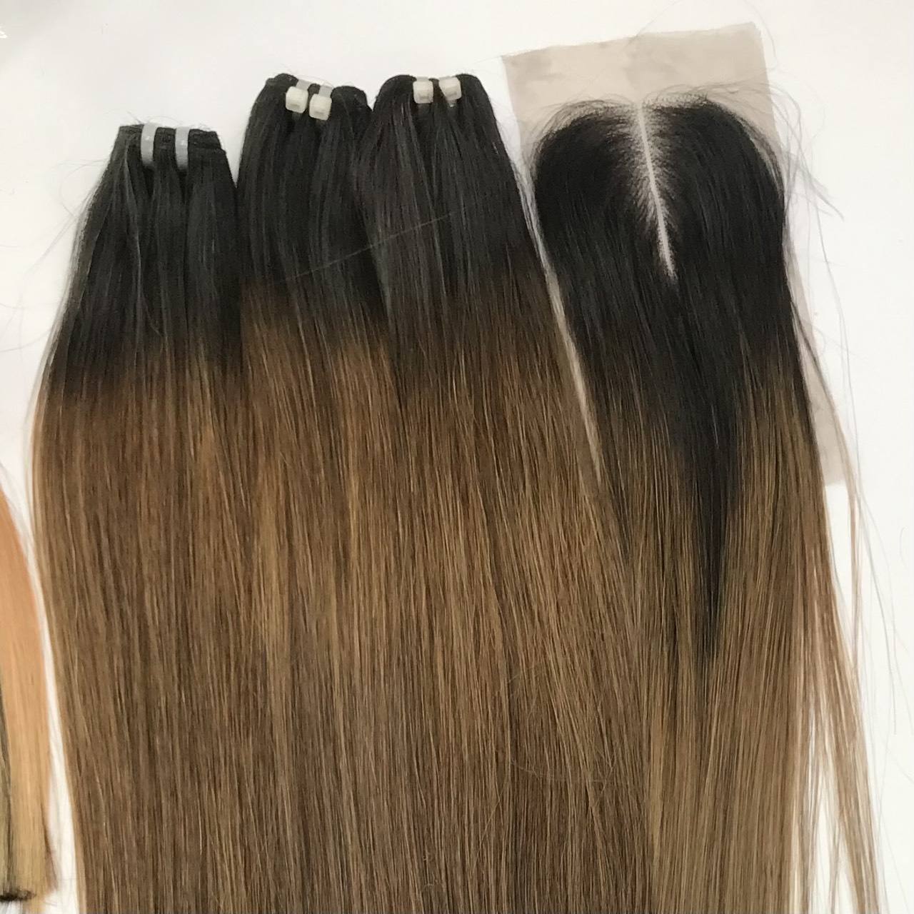 สีเข้มและสีน้ำตาล