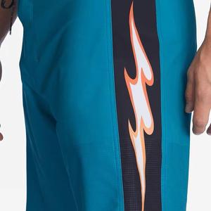 Shorts moulants pour hommes Collants en nylon de haute qualité pour hommes Logo personnalisé Shorts serrés de sport solides Shorts de course à séchage rapide - Product Image 3