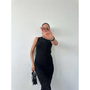 Vestido Halter Color Arenisca con Detalle de Cordones en la Espalda y Características Transpirables, con Cintura Natural - Product Image 2