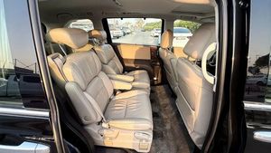Honda Odyssey V4 noire d'occasion 2017, MPV automatique essence 7 places, conduite à gauche, véhicule familial |   Prêt à l'exportation - Product Image 4