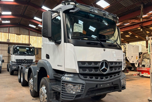 Nuevo/Usado Mercedes Benz Arocs 3240 Diésel Motor de combustión interna Transmisión automática Euro6 Potencia 290 kW (394 hp) - Product Image 2