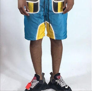 เซ็ตเสื้อแจ็คเก็ตและกางเกงขาสั้นลำลองสะท้อนแสงสำหรับผู้ชายใส่ในฤดูร้อนพร้อมโลโก้ออกแบบใหม่ - Product Image 3