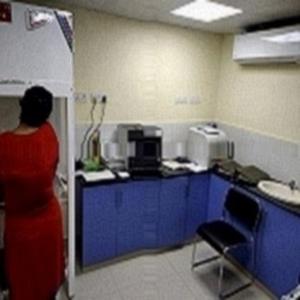 Garantie d'un an Fourniture et installation d'équipements de laboratoire d'andrologie à usage hospitalier pour le contrôle des naissances en gynécologie obstétrique - Product Image 2