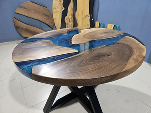 Table ronde en résine de design moderne |   Finition polie artisanale de luxe pour tables à manger et intérieurs hôteliers - Product Image 4