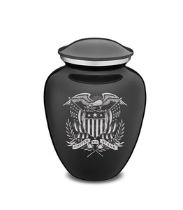 Embrassez les urnes de crémation de drapeau américain adulte pour les cendres humaines urne funéraire d'aigle de charbon de bois pour les hommes et les femmes urne funéraire taille personnalisée - Product Image 4