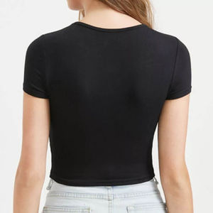 เสื้อครอปท็อปผู้หญิงสำหรับฤดูร้อน เสื้อยืดครอปท็อปคุณภาพพรีเมียมสำหรับสาวๆ แห้งเร็ว รับสกรีนโลโก้ - Product Image 6