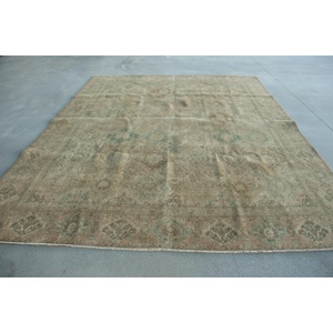 9,7x11,8 ft Vintage Turkish Rug, Oversize Rug, <b>Brown</b> <b>Wool</b> Rug - Product Image 1