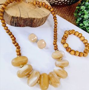 2024มาใหม่สร้อยคอแนวสตรีทบอยเรซินใสขายร้อนสร้อยโชคเกอร์ฮิปฮอปพังก์อินฟินิตี้สำหรับผู้ชายเครื่องประดับธีมศิลปะ - Product Image 5