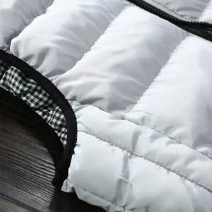 เสื้อแจ็คเก็ตผู้ชายแบบลำลองผ้าแคนวาสและไนลอนบุใยสังเคราะห์แบบมีซับในและคอตั้งสำหรับฤดูหนาว - Product Image 2