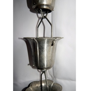 Matériau métallique et ornements de décoration de jardin utilisation tasses chaîne de pluie ornement suspendu extérieur et intérieur - Product Image 4