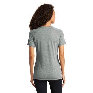 Camiseta gris cómoda con cuello redondo para mujer Super Soft 100% poliéster sólido - Product Image 2