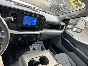 FO-RD F-350 SUPER DUTY XL 2024 PRÊT À ÊTRE EXPÉDIÉ - Product Image 2